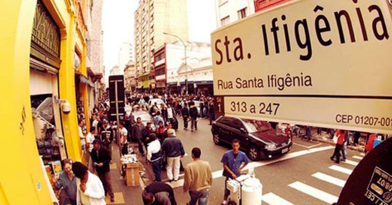 Santa Ifigênia, história do Bairro procurado por tecnologia em São Paulo